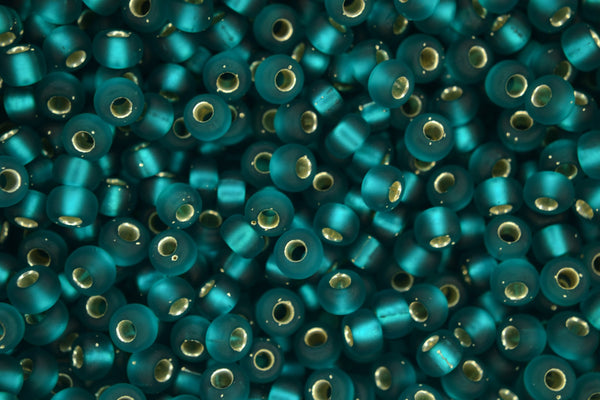 250g WHOLESALE MIYUKI 6/0 Round Japanese Seed Beads 4mm 92425F Matte Silver Lined Teal