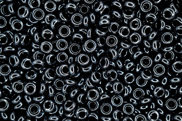 5g TOHO 6/0 Demi Japanese Seed Beads 4mm 81 Metallic Hematite