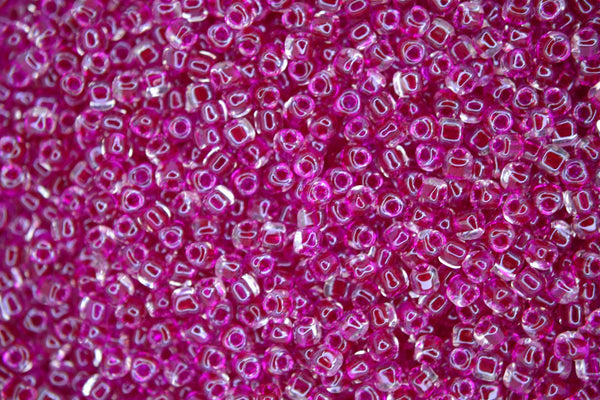 10g MIYUKI 10/0 Triangle Japanese Seed Beads 2.5mm 1140 Color Lined Cranberry