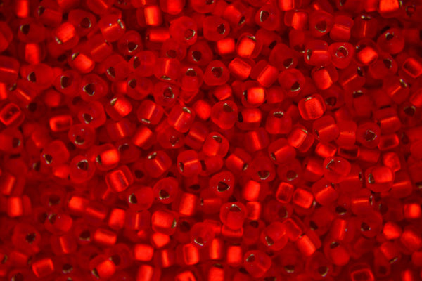 10g MIYUKI 8/0 Triangle Japanese Seed Beads 3mm 10F Matte Silver Lined Red Flame