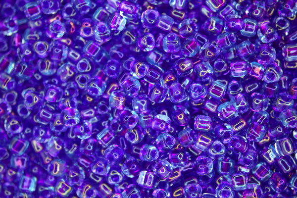 10g MIYUKI 8/0 Triangle Japanese Seed Beads 3mm 1141 Color Lined Blue Purple