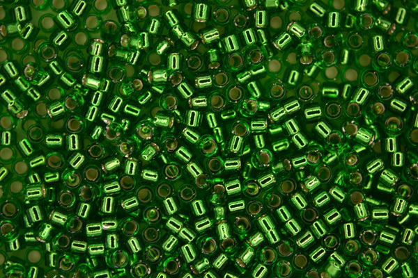 7.2g MIYUKI 11/0 Delica Japanese Seed Beads 1.6mm DB046 Silver Lined Light Green