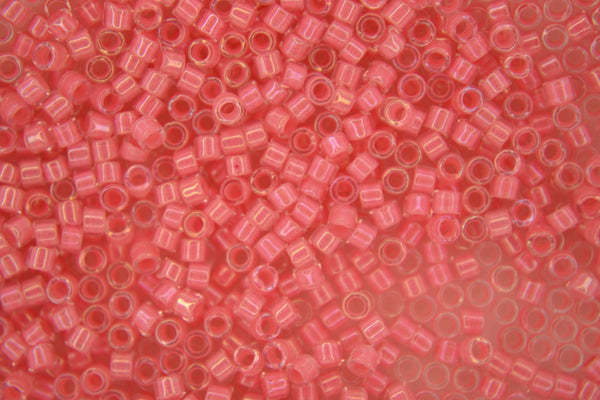 7.2g MIYUKI 11/0 Delica Japanese Seed Beads 1.6mm DB070 Lined Rose Pink AB