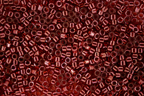 7.2g MIYUKI 11/0 Delica Japanese Seed Beads 1.6mm DB116 Transparent Luster Red Metallic