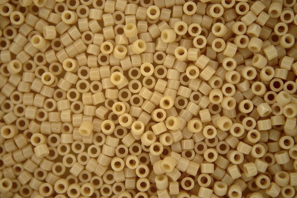 7.2g MIYUKI 11/0 Delica Japanese Seed Beads 1.6mm DB1131 Opaque Pear