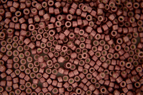 7.2g MIYUKI 11/0 Delica Japanese Seed Beads 1.6mm DB1167 Galvanized Matte Berry