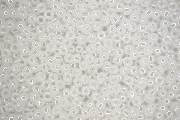 10g TOHO 8/0 Round Japanese Seed Beads 3mm 121 Opaque White Luster