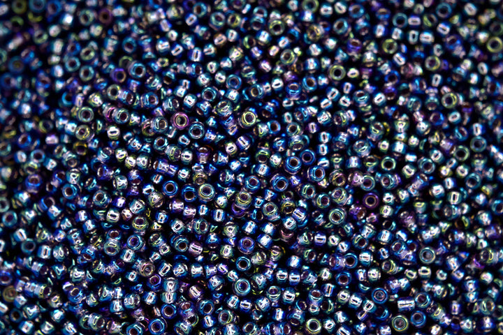 10g MIYUKI 11/0 Round Japanese Seed Beads 2mm 91024 Silver Lined Amethyst AB Beadacious