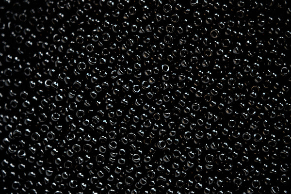 10g MIYUKI 11/0 Round Japanese Seed Beads 2mm 9401 Black Beadacious