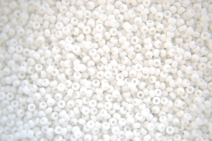 10g MIYUKI 11/0 Round Japanese Seed Beads 2mm 9402 White Beadacious