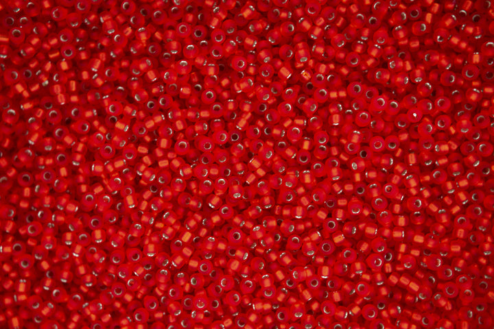 10g MIYUKI 15/0 Round Japanese Seed Beads 1.5mm 910F Matte Silver Lined Flame Red Beadacious