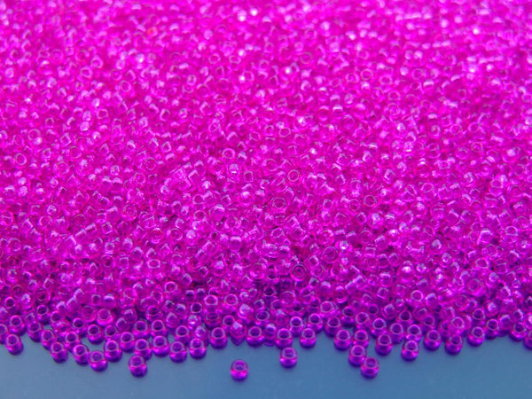 10g MIYUKI 15/0 Round Japanese Seed Beads 1.5mm 91310 Dyed Transparent Fuchsia Beadacious