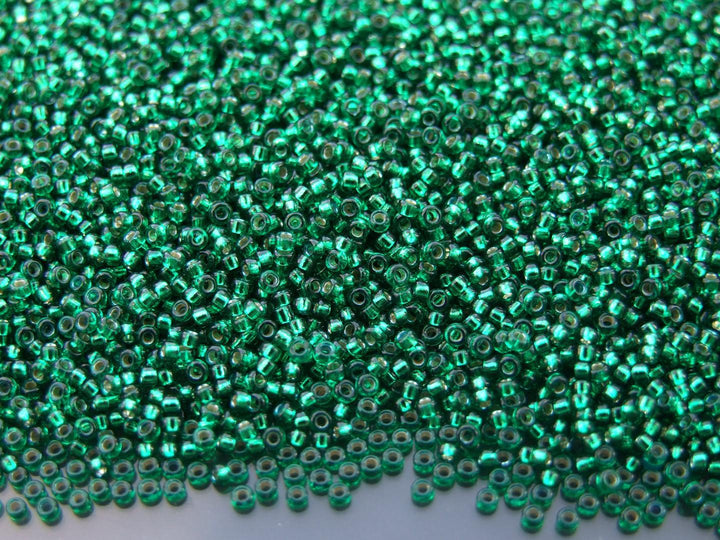 10g MIYUKI 15/0 Round Japanese Seed Beads 1.5mm 91422 Silver Lined Emerald Beadacious