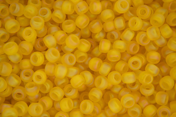 10g MIYUKI 6/0 Round Japanese Seed Beads 4mm 9136FR Matte Transparent Yellow AB Beadacious