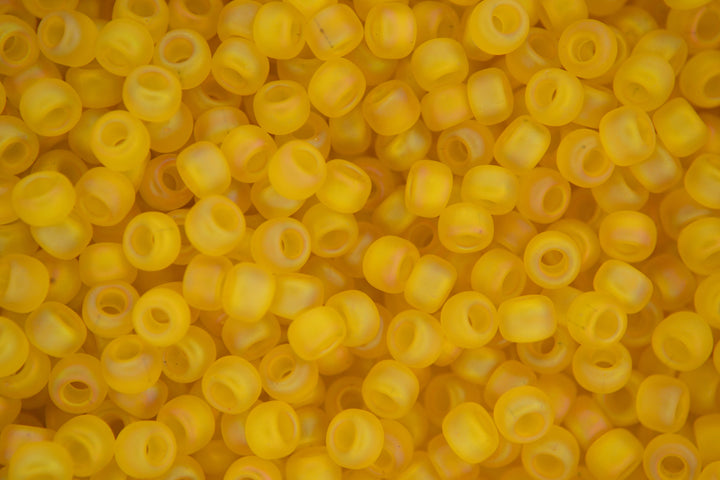 10g MIYUKI 6/0 Round Japanese Seed Beads 4mm 9136FR Matte Transparent Yellow AB Beadacious