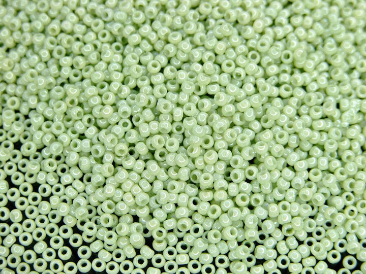 10g Matubo 11/0 Round Czech Seed Beads 2mm Chalk Light Green Luster Beadacious