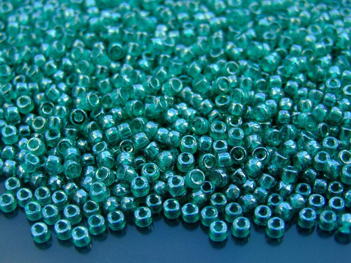 10g Matubo 8/0 Round Czech Seed Beads 3mm Emerald Luster Beadacious