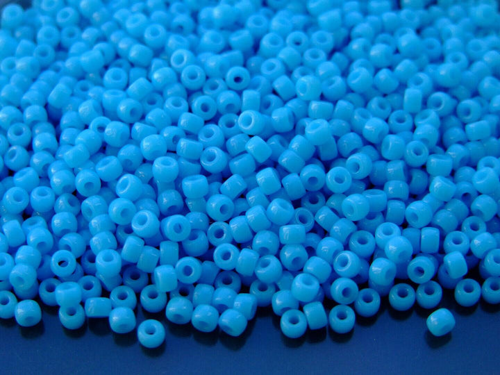 10g Matubo 8/0 Round Czech Seed Beads 3mm Opaque Blue Turquoise Beadacious