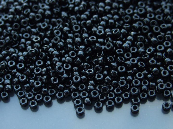 10g Matubo 8/0 Round Czech Seed Beads 3mm Opaque Jet Beadacious