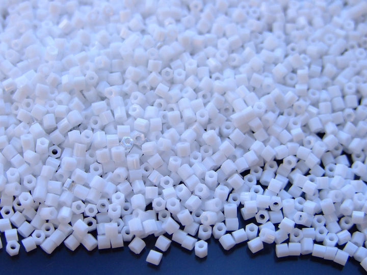 10g TOHO 11/0 Hexagon Japanese Seed Beads Size 2mm 41 Opaque White Beadacious