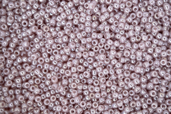 10g TOHO 11/0 Round Japanese Seed Beads 2mm 151 Ceylon Grape Mist Beadacious