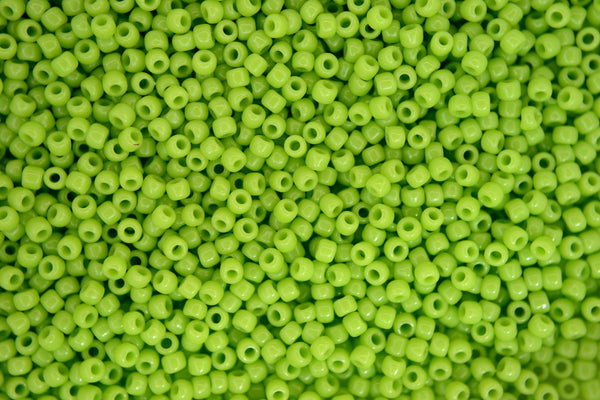 10g TOHO 11/0 Round Japanese Seed Beads 2mm 44 Sour Apple Beadacious