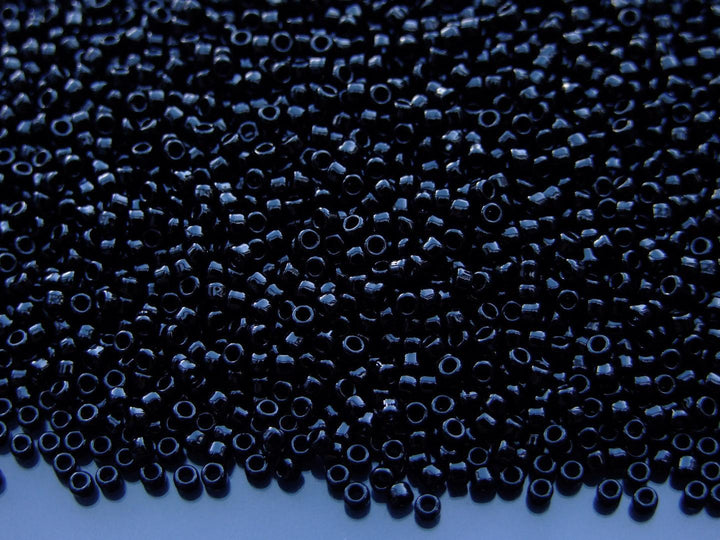 10g TOHO 11/0 Takumi Japanese Seed Beads 2mm 49 Opaque Jet Beadacious