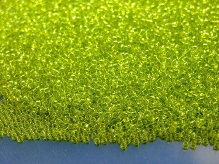 10g TOHO 15/0 Round Japanese Seed Beads 1.5mm 4 Transparent Lime Green Beadacious