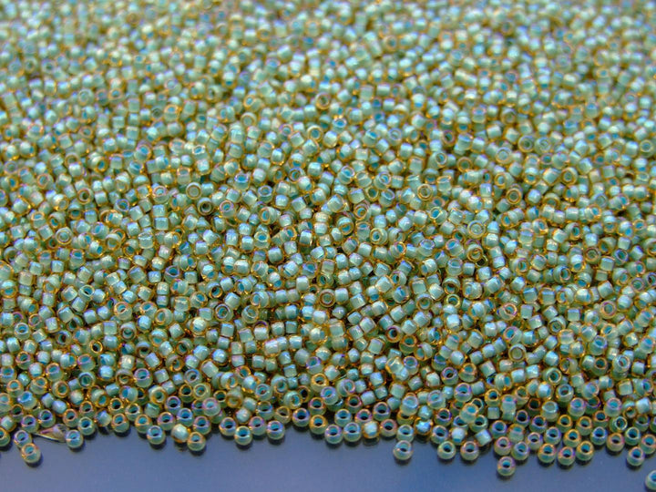 10g TOHO 15/0 Round Japanese Seed Beads 1.5mm 952 Inside Color Light Topaz/Sea Foam Frosted Lined Beadacious