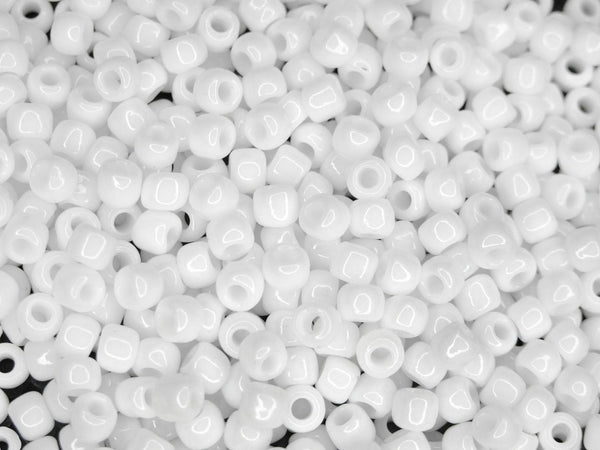 10g TOHO 3/0 Round Japanese Seed Beads 5.5mm 41 Opaque White Beadacious