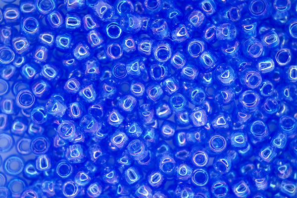 10g TOHO 6/0 Round Japanese Seed Beads 4mm 168 Transparent Light Sapphire Rainbow Beadacious