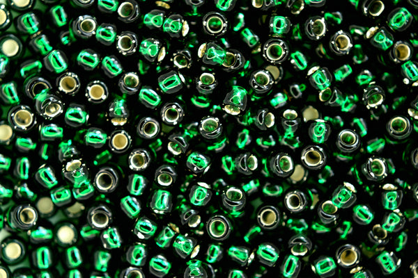 10g TOHO 6/0 Round Japanese Seed Beads 4mm 36 Silver Lined Green Emerald Beadacious