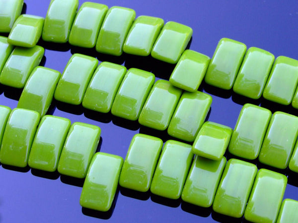 15x Carrier Czech Beads 9x17mm Wasabi Beadacious