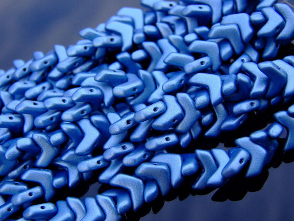 30x Matubo Chevron Duo Czech Seed Beads 4x10mm Jet Metallic Suede Blue Beadacious