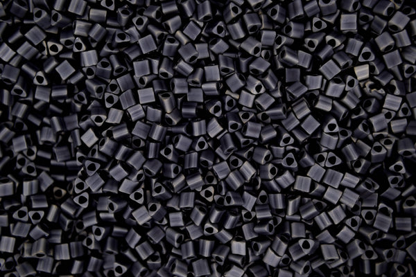 10g TOHO 11/0 Triangle Japanese Seed Beads 2mm 612 Matte Color Gun Metal