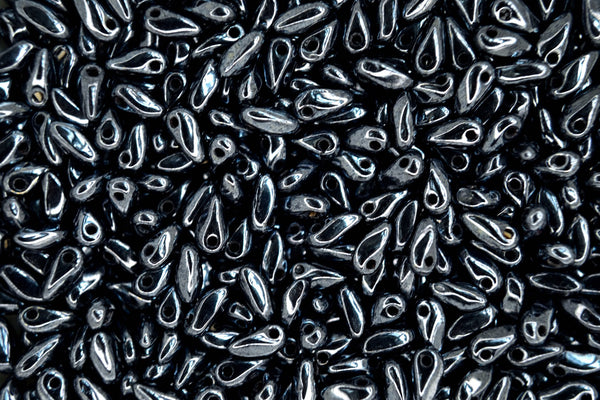 10g Mini Dagger Czech Glass Beads Size 2.5x6mm Hematite