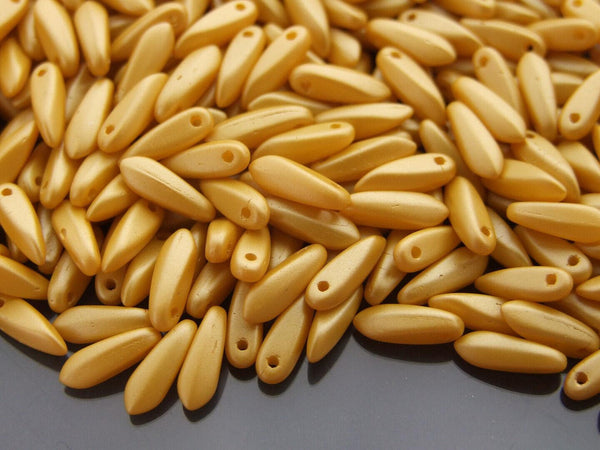 10g Dagger Czech Glass Beads Size 3x10mm Powdery Yellow