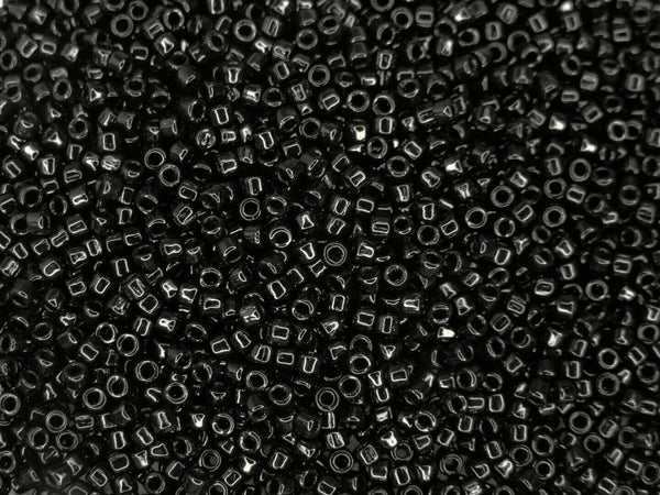 5g MATUBO 10/0 Best Quality Czech Cylinder Seed Beads Jet Beadacious