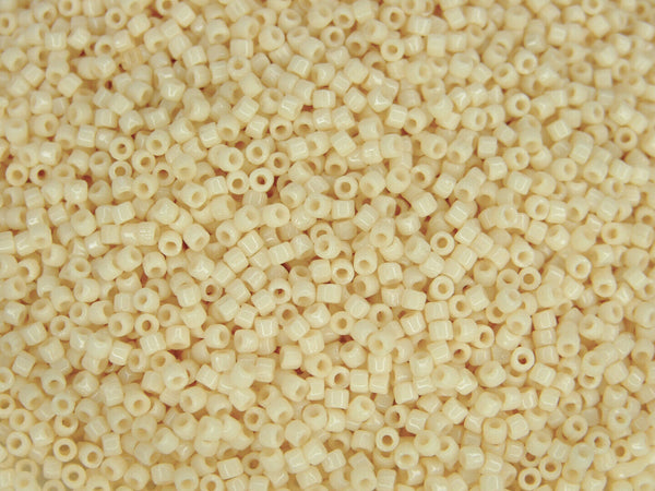 5g MATUBO 10/0 Best Quality Czech Cylinder Seed Beads Luster Opaque Champagne Beadacious