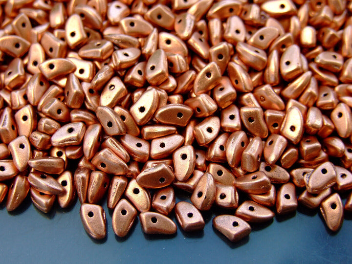 5g Prong Czech Seed Beads 3x6mm Matte Metallic Copper Beadacious