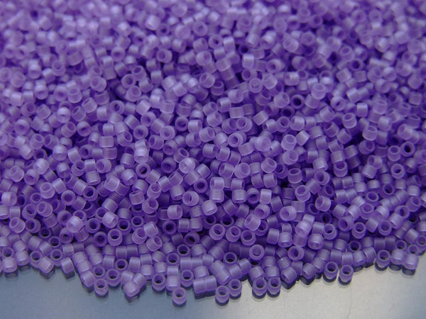 5g TOHO 11/0 Aiko Japanese Seed Beads 2mm 19F Transparent Frosted Sugar Plum Beadacious