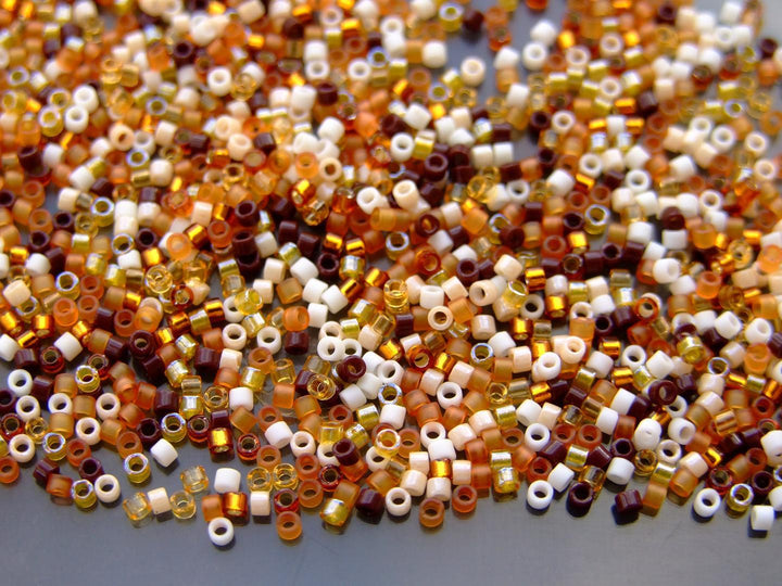 7.2g MIYUKI 11/0 Delica Japanese Seed Beads 1.6mm MIX04 Mix Wheatberry Beadacious