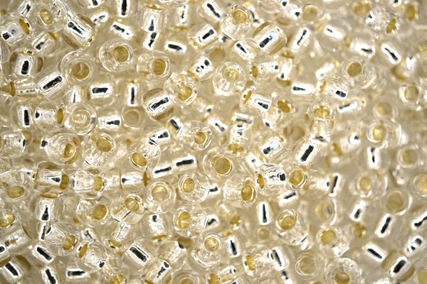 10g TOHO 6/0 Round Japanese Seed Beads 4mm 21 Silver Lined Crystal