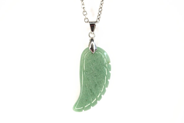 Aventurine Gemstone Angel Wing Pendant Necklace Natural Chakra Healing Stone