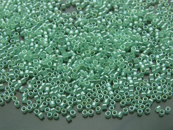 7g TOHO 11/0 Treasure Japanese Seed Beads 1.8mm 144 Ceylon Celery Beadacious