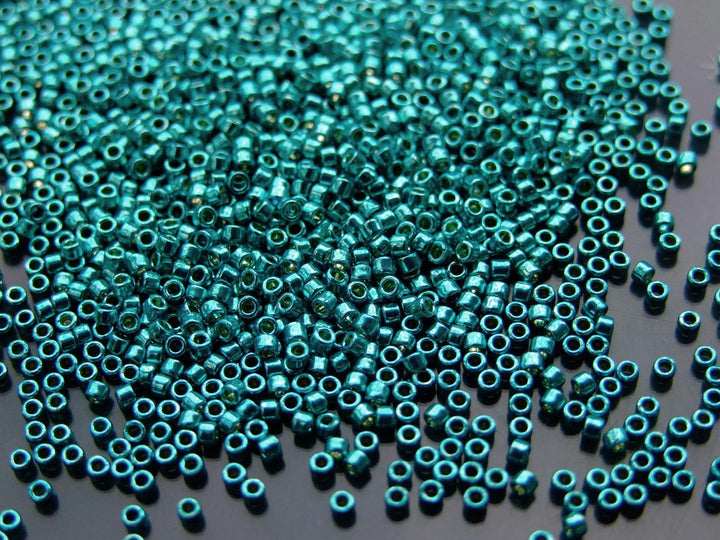 7g TOHO 11/0 Treasure Japanese Seed Beads 1.8mm PF569 PermaFinish Galvanized Teal Beadacious