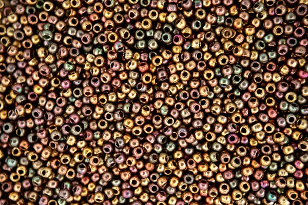 10g Matubo 11/0 Round Czech Seed Beads 2mm Matte Metallic Bronze Iris