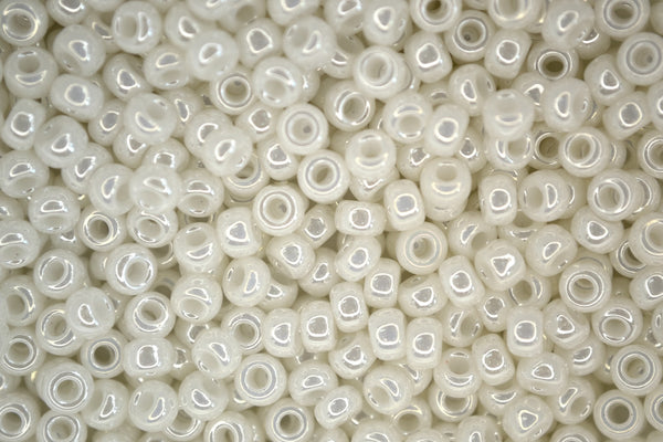 10g MIYUKI 6/0 Round Japanese Seed Beads 4mm 9591 Pearl Ceylon