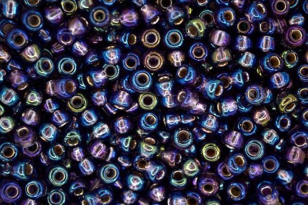 10g MIYUKI 6/0 Round Japanese Seed Beads 4mm 91024 Silver Lined Amethyst AB