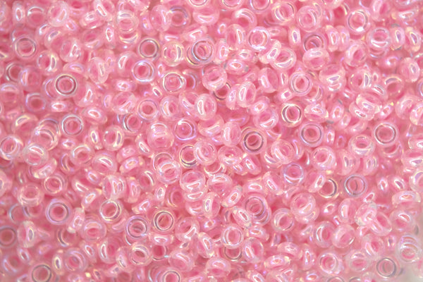 10g TOHO 8/0 Demi japanische Rocailles 3mm 780 Innenfarbe Rainbow Crystal Bubble Gum gefüttert